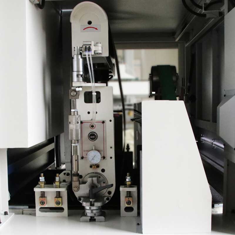 SG1030-NG+JS Special design for an efficient deburring and clening laser cutting part