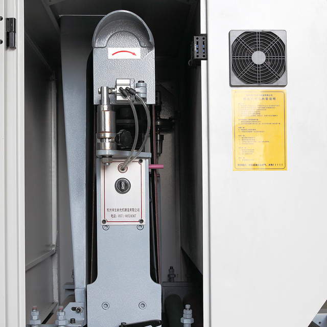 Simple yet efficient entry level wide abrasive belt sanding machine